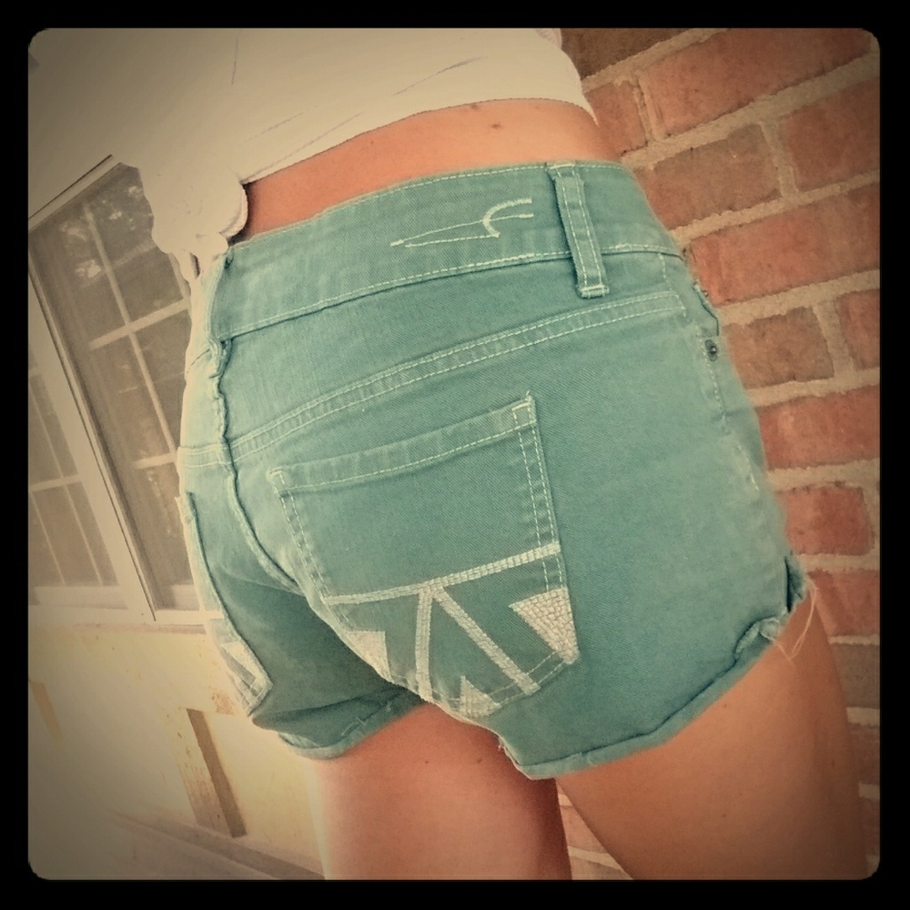🍒American Eagle teal denim shorts🍒